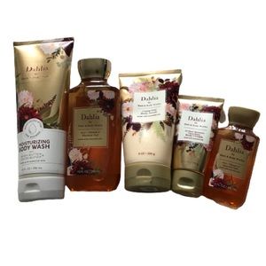 Bath & Body Works Dahlia set of 7, NWT.